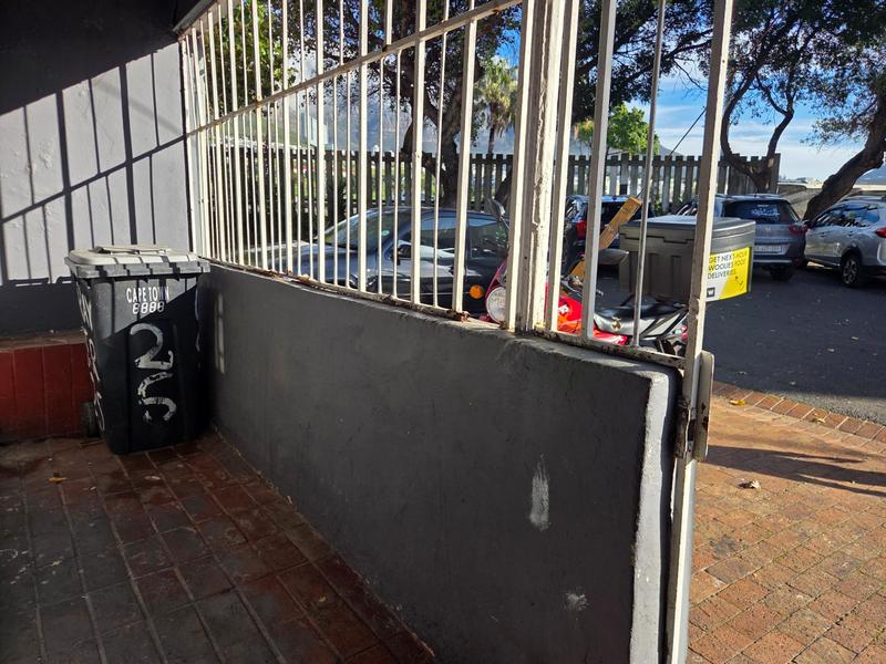2 Bedroom Property for Sale in Zonnebloem Western Cape